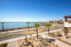 Alojamiento - Laguna Shores Resort