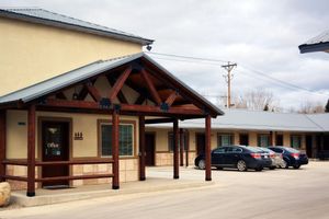 Alojamiento - Winterton Suites