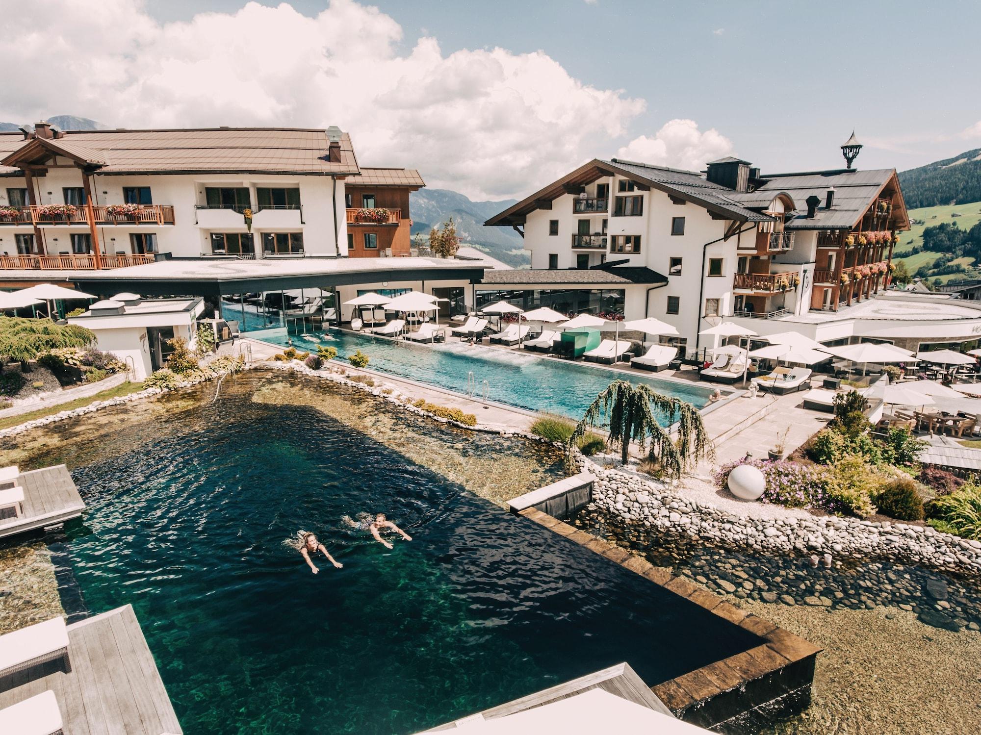 Vista Piscina Hotel Schwaigerhof