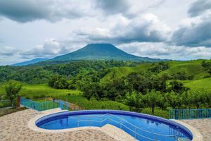 Alojamiento - Blue Mountain Lodging Arenal