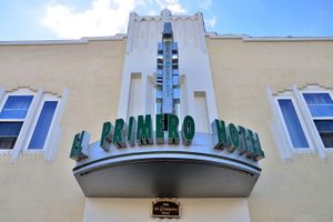 Alojamiento - El Primero Hotel