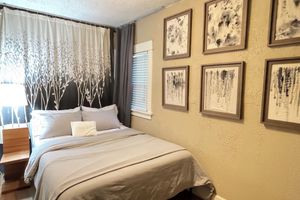 Alojamiento - Heart of Los Angeles cottage 5 mins walk Hollywood walk of fame