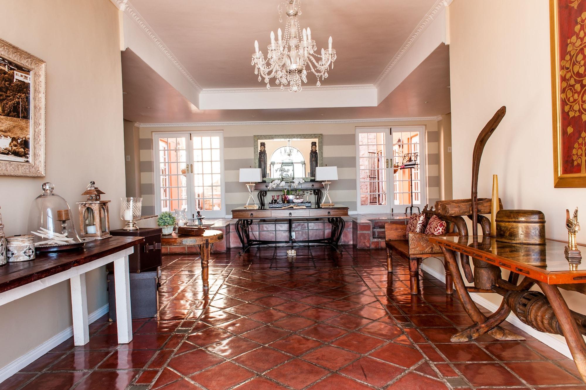 Vista Lobby Whale View Manor Guesthouse