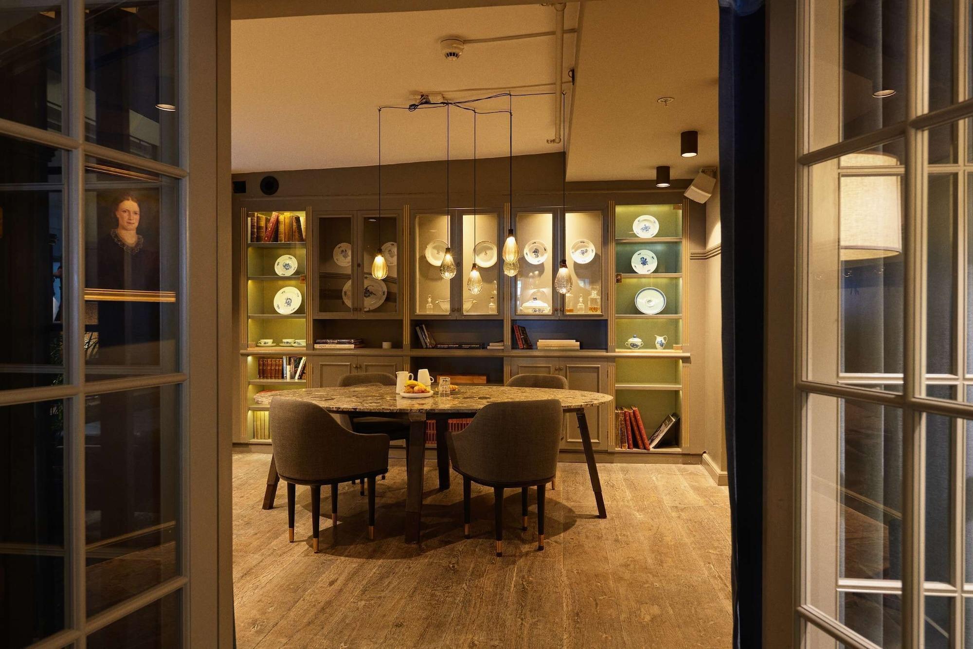 Sala de Reuniones Hotel SKT. Annæ