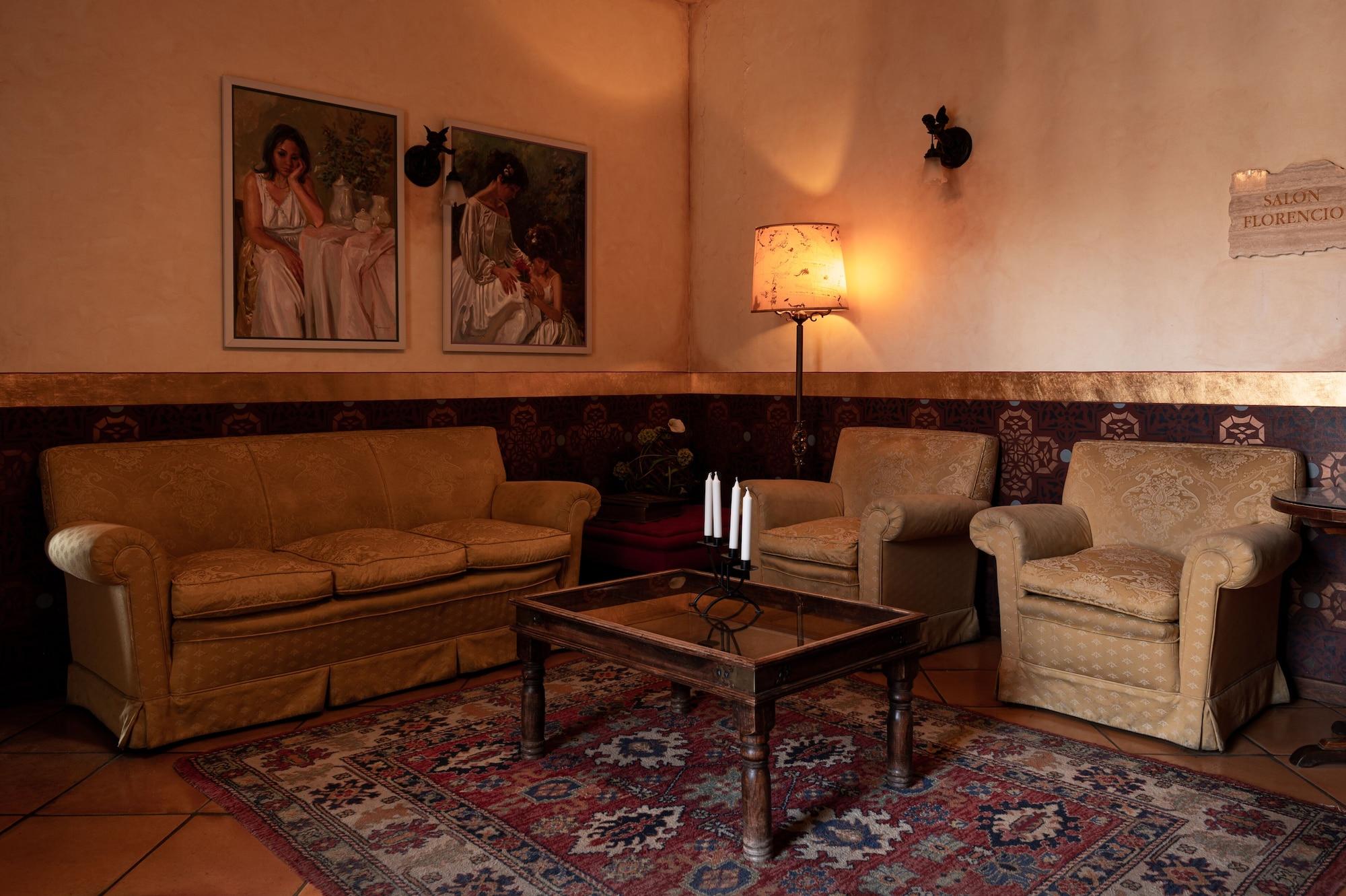 Vista Lobby Hotel El Jardín de la Abadía