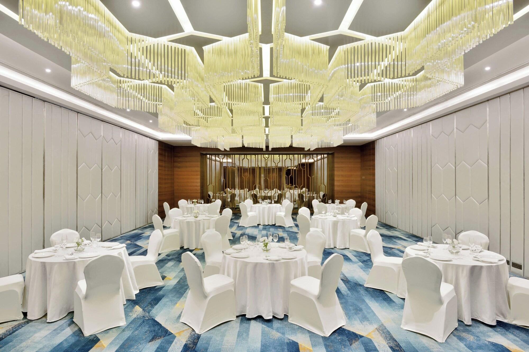 Sala de Reuniones Fairfield by Marriott Indore