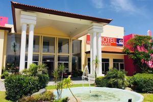 Alojamiento - Hotel JS