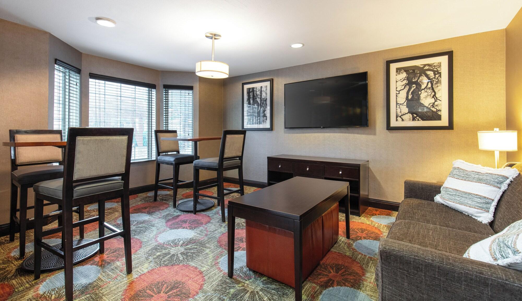Vista Lobby Staybridge Suites Fairfield Napa Valley Area by IHG