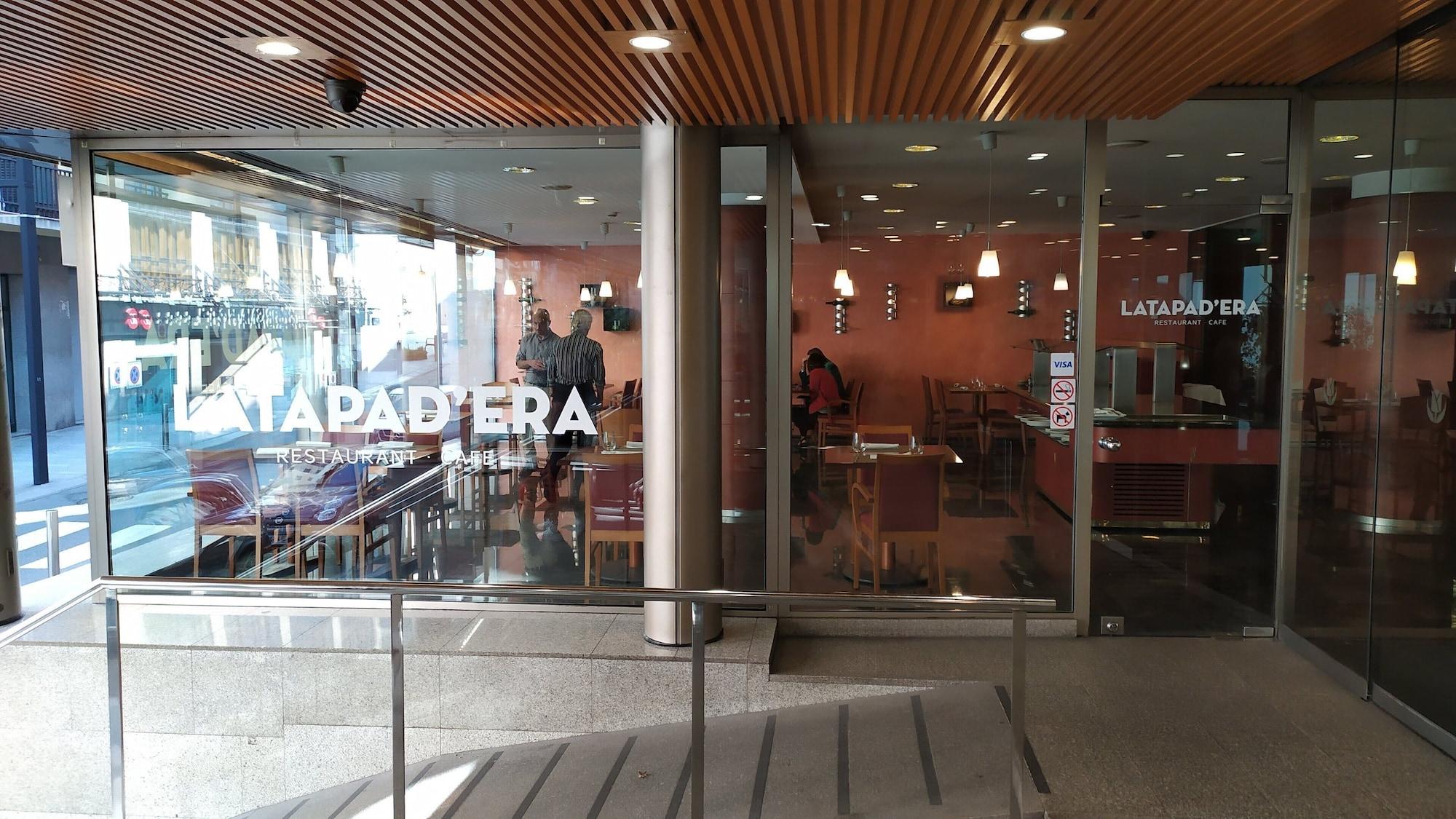 Bar/Salón Sercotel Delfos Andorra