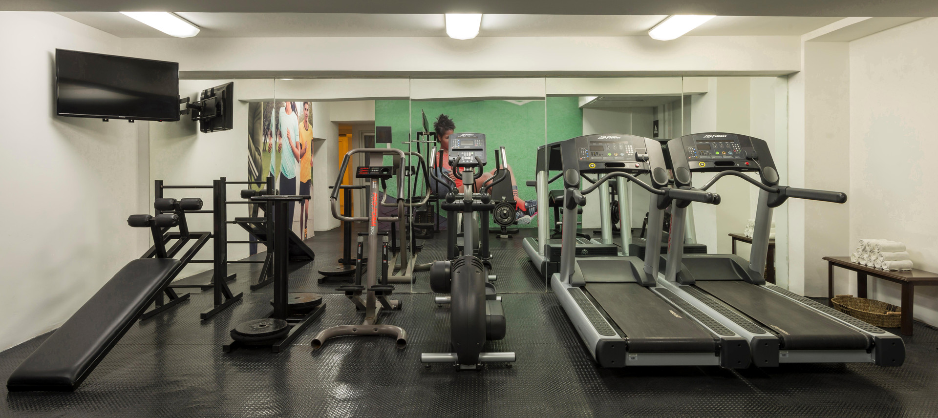 Gimnasio Real Inn Guadalajara Centro by Camino Real
