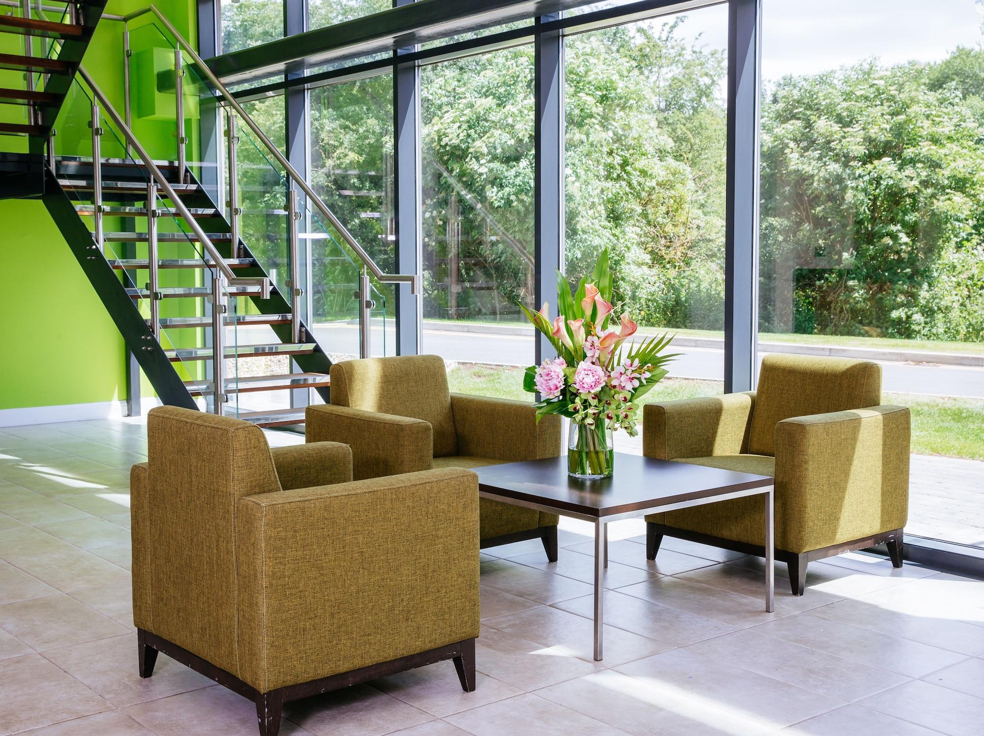 Vista Lobby Aubrey Park