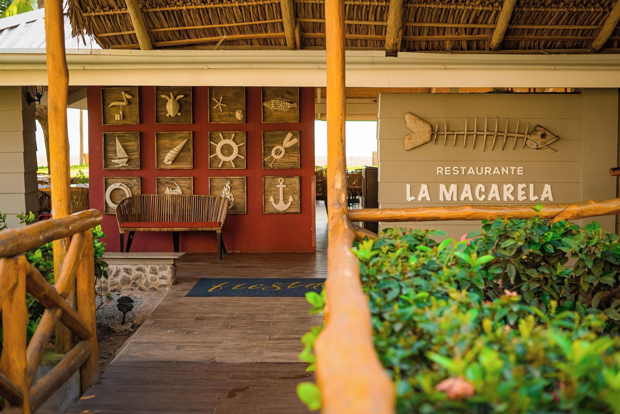 Restaurant Fiesta Resort Central Pacific - All Inclusive