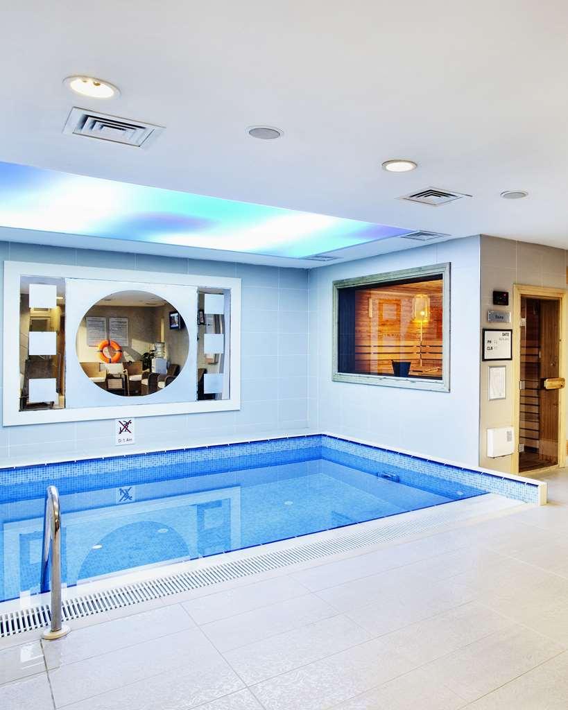 Vista Piscina Rayelin Hotel Taksim