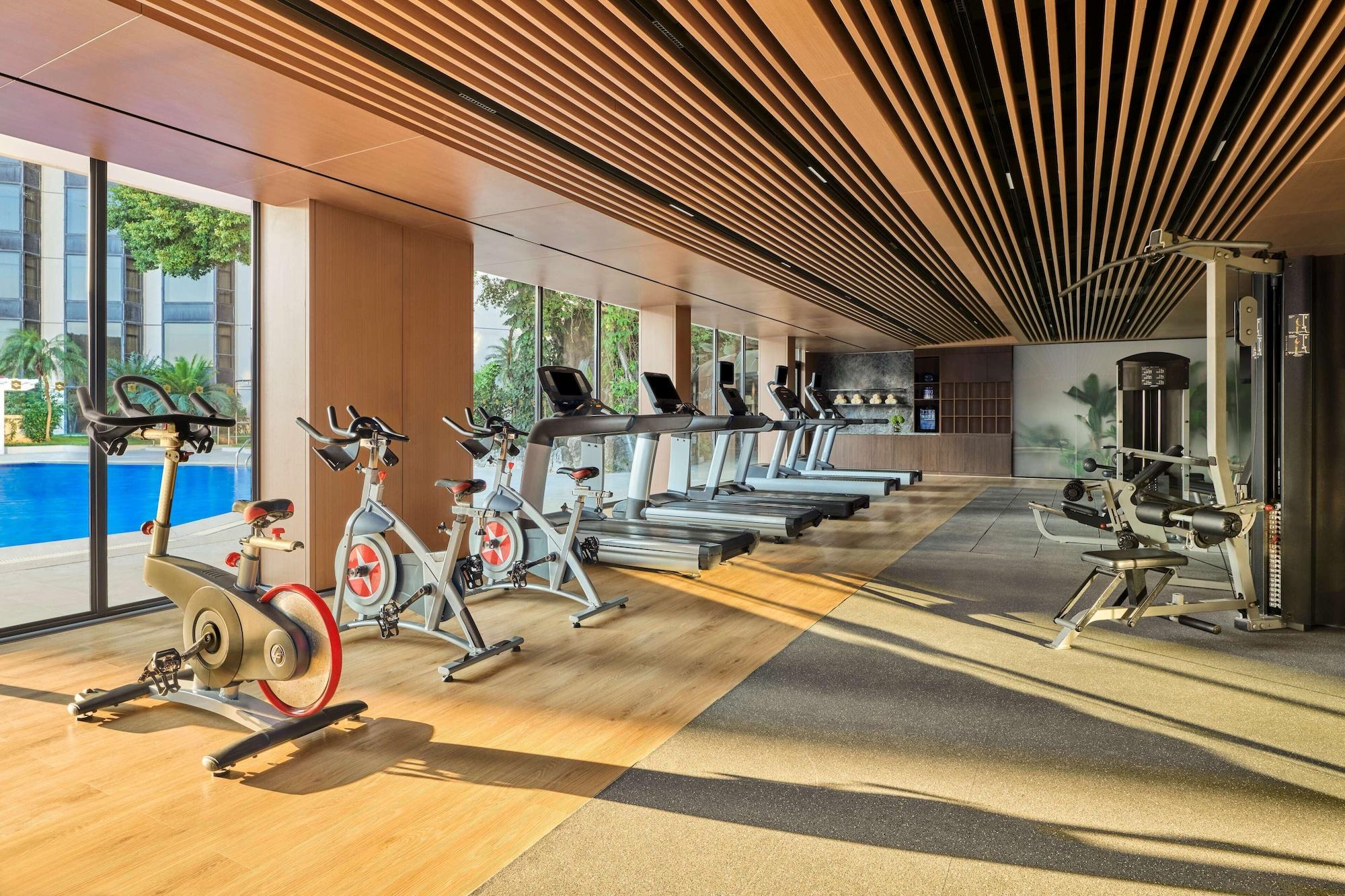 Gimnasio Shangri-La Shenzhen