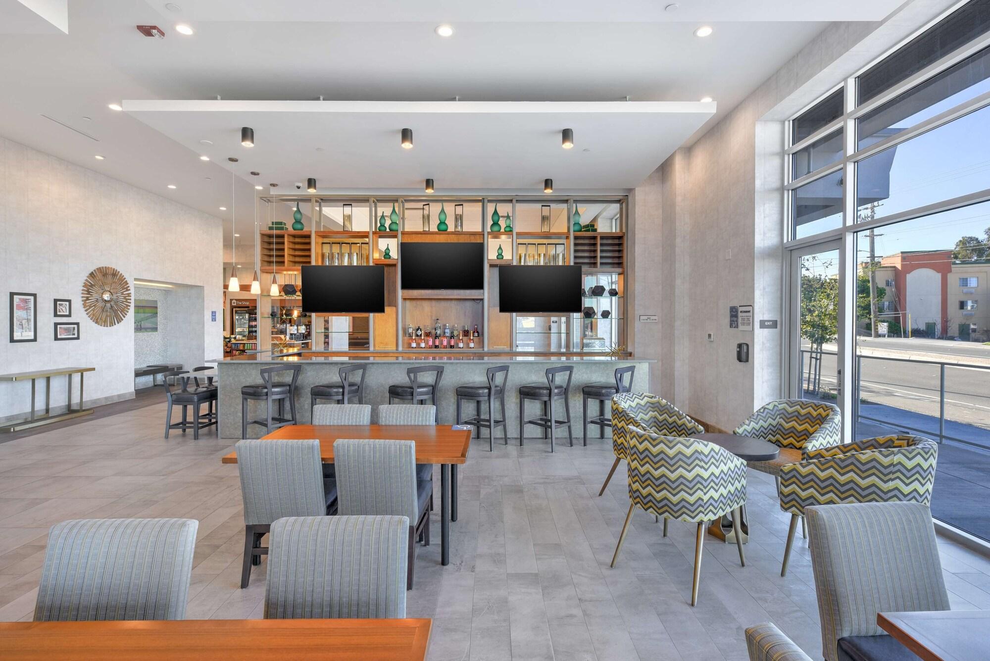 Bar/Salón Hilton Garden Inn Fremont Milpitas