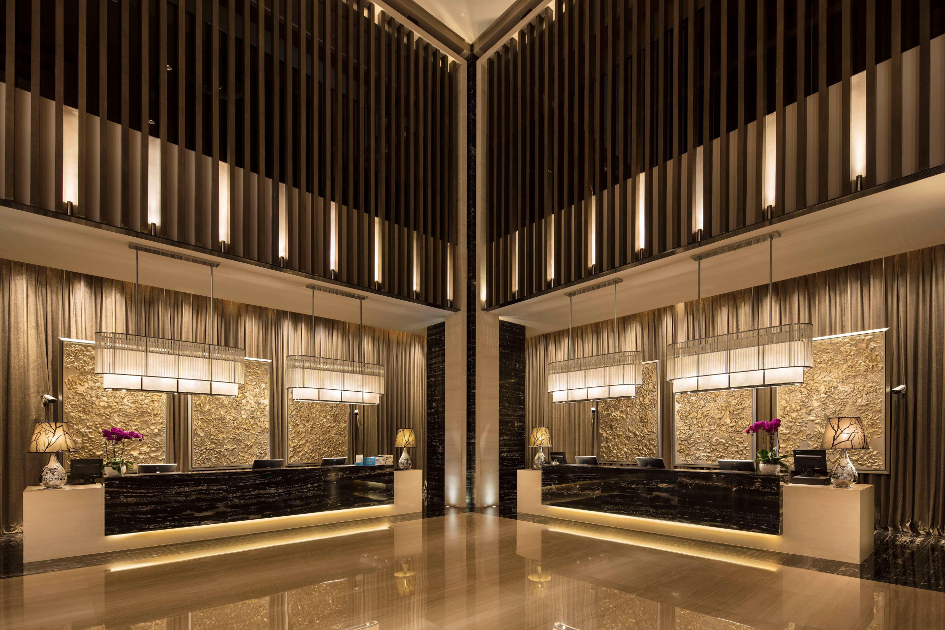 Vista Lobby Hilton Dalian
