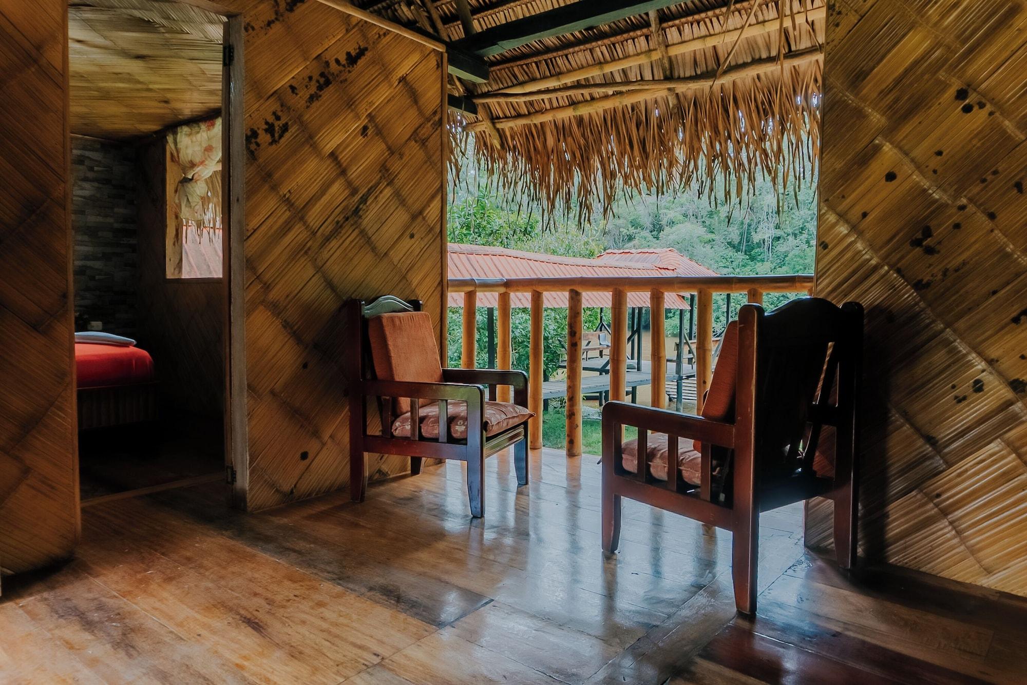 Equipamiento de Habitación Piranha EcoLodge