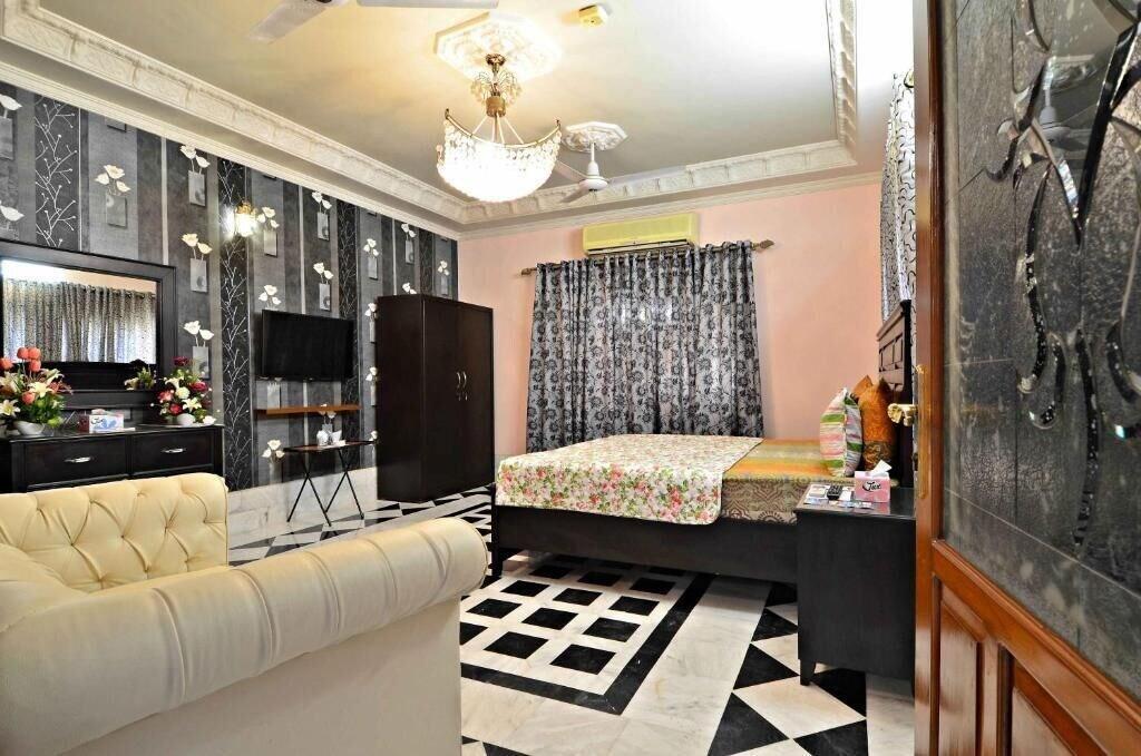Habitación Hotel Blue Sky Karachi