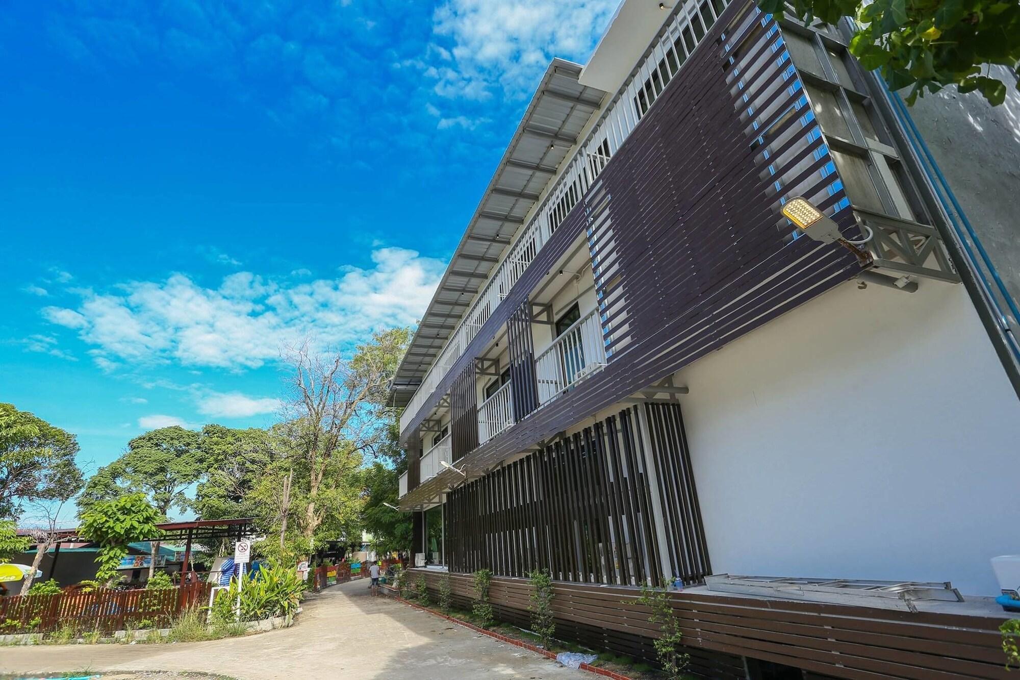 Varios A Plus Hotel Koh Lipe - Hostel