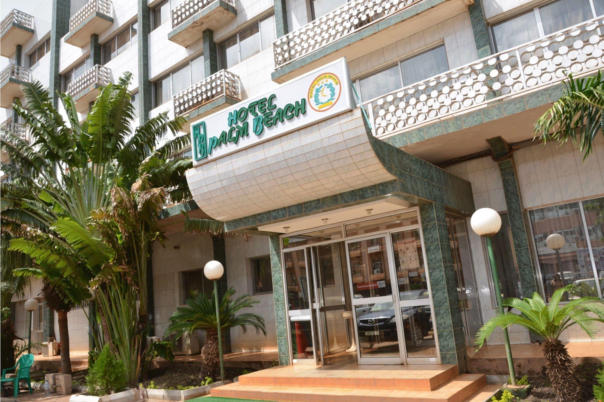Varios Palm Beach Hotel