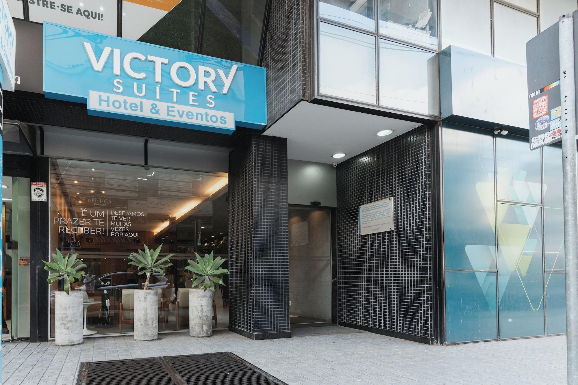 Vista Exterior Victory Suites Hotel