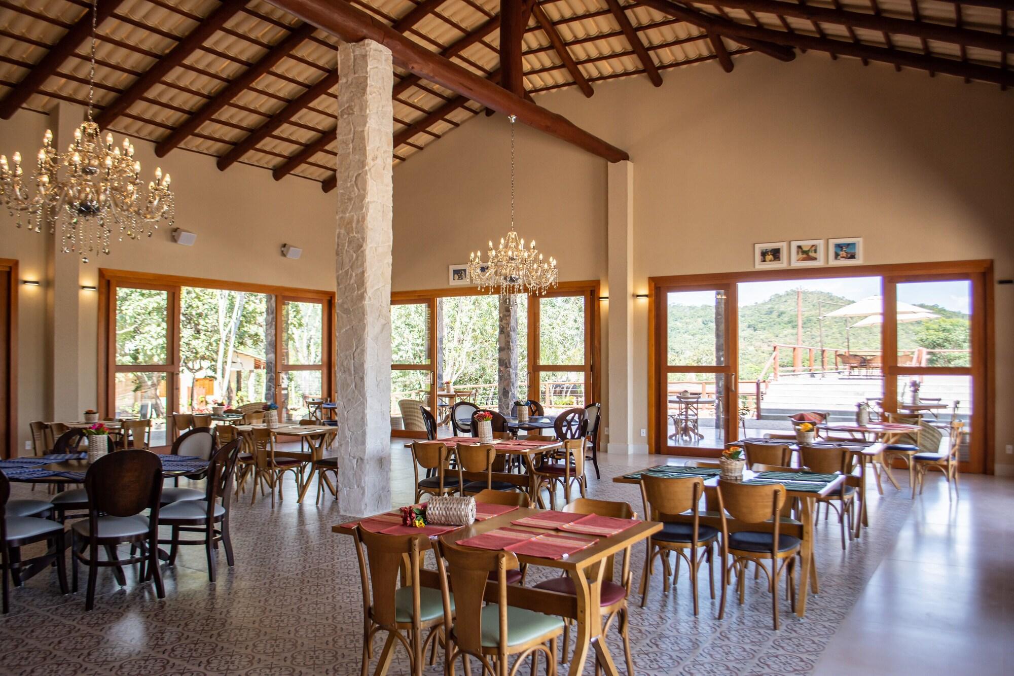 Restaurant POUSADA RENASCER PARK