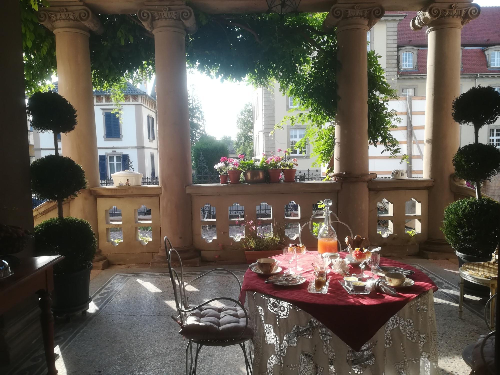 Restaurant Chambres d’hotes Castelnau