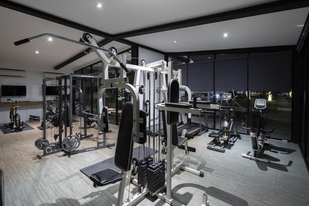 Gimnasio The VELO'S hotel and BMX Pump Track