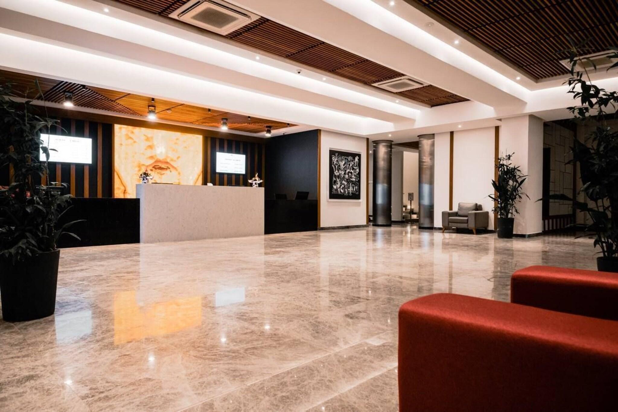 Vista Lobby Star Land Hotel Bonapriso