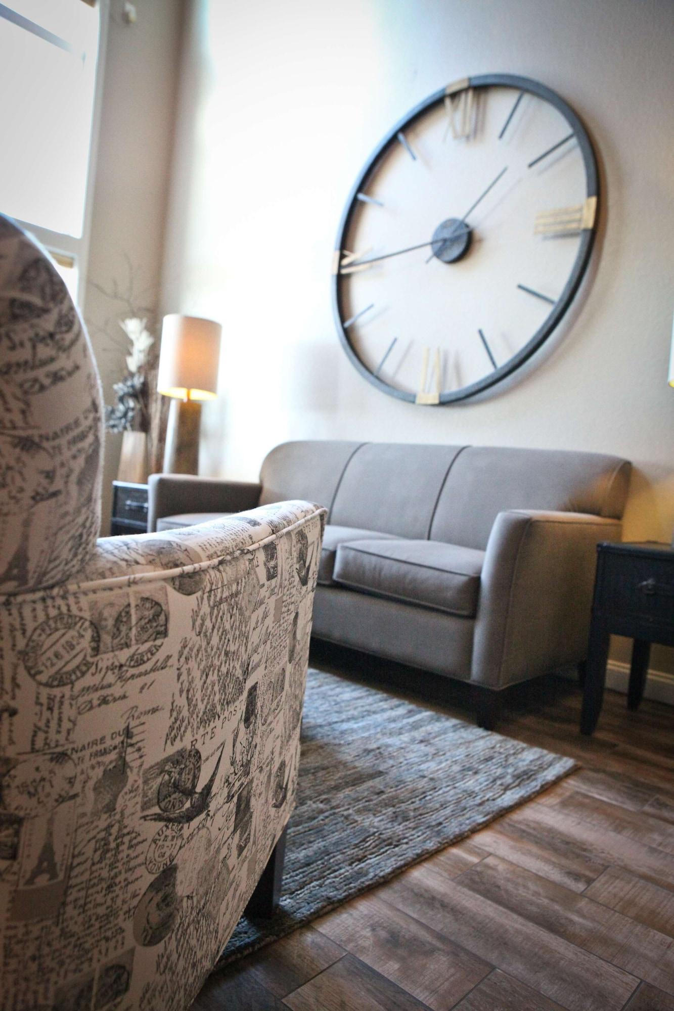 Vista Lobby GrandStay Hotel & Suites Perham