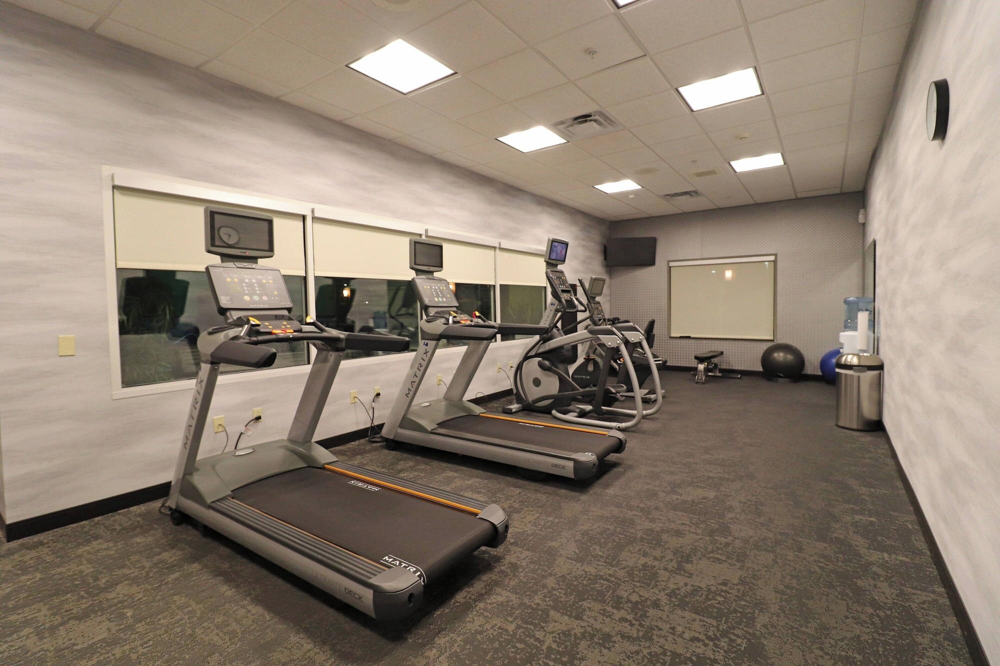 Gimnasio Fairfield Inn & Suites Kearney