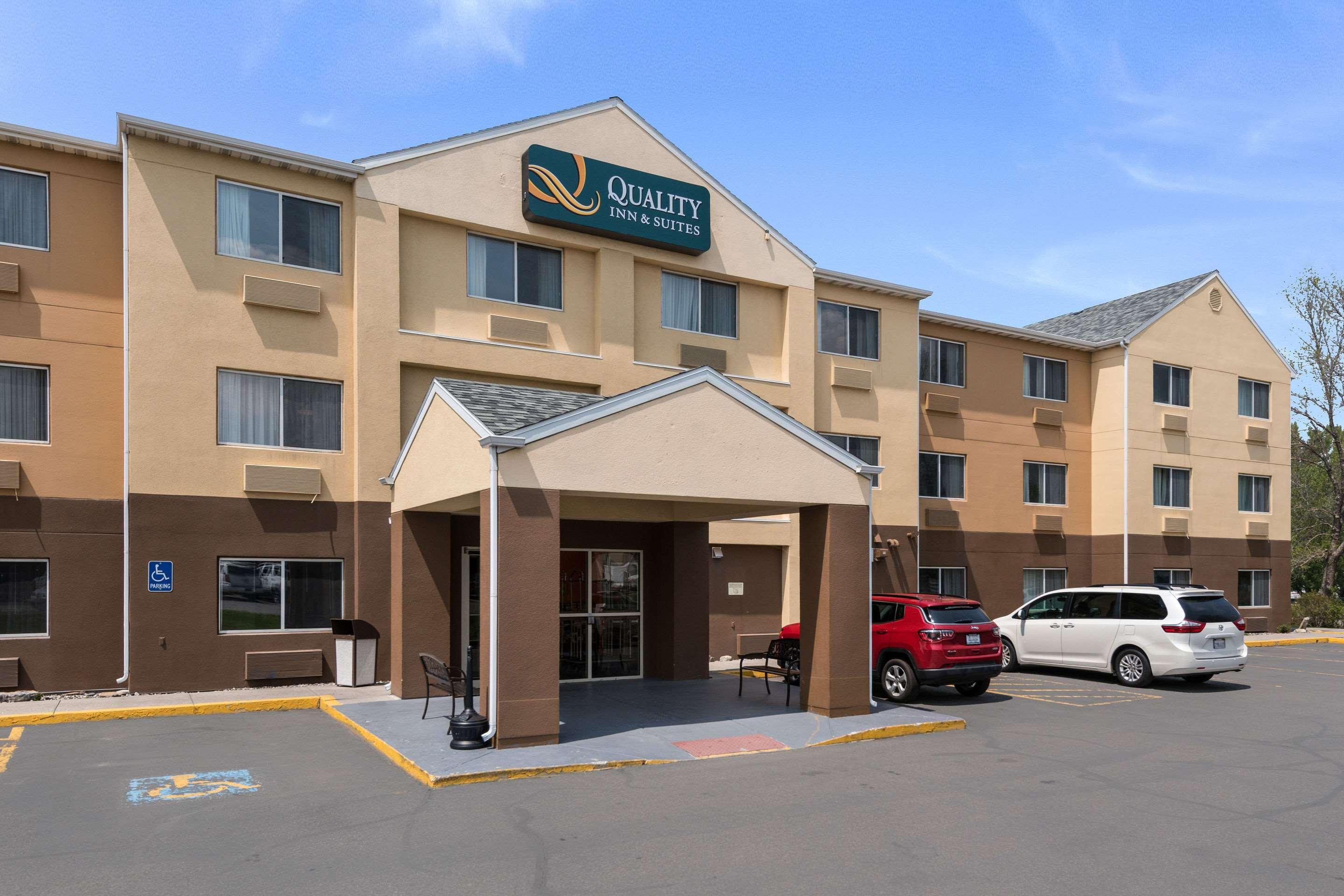 Vista Exterior Quality Inn & Suites Bozeman