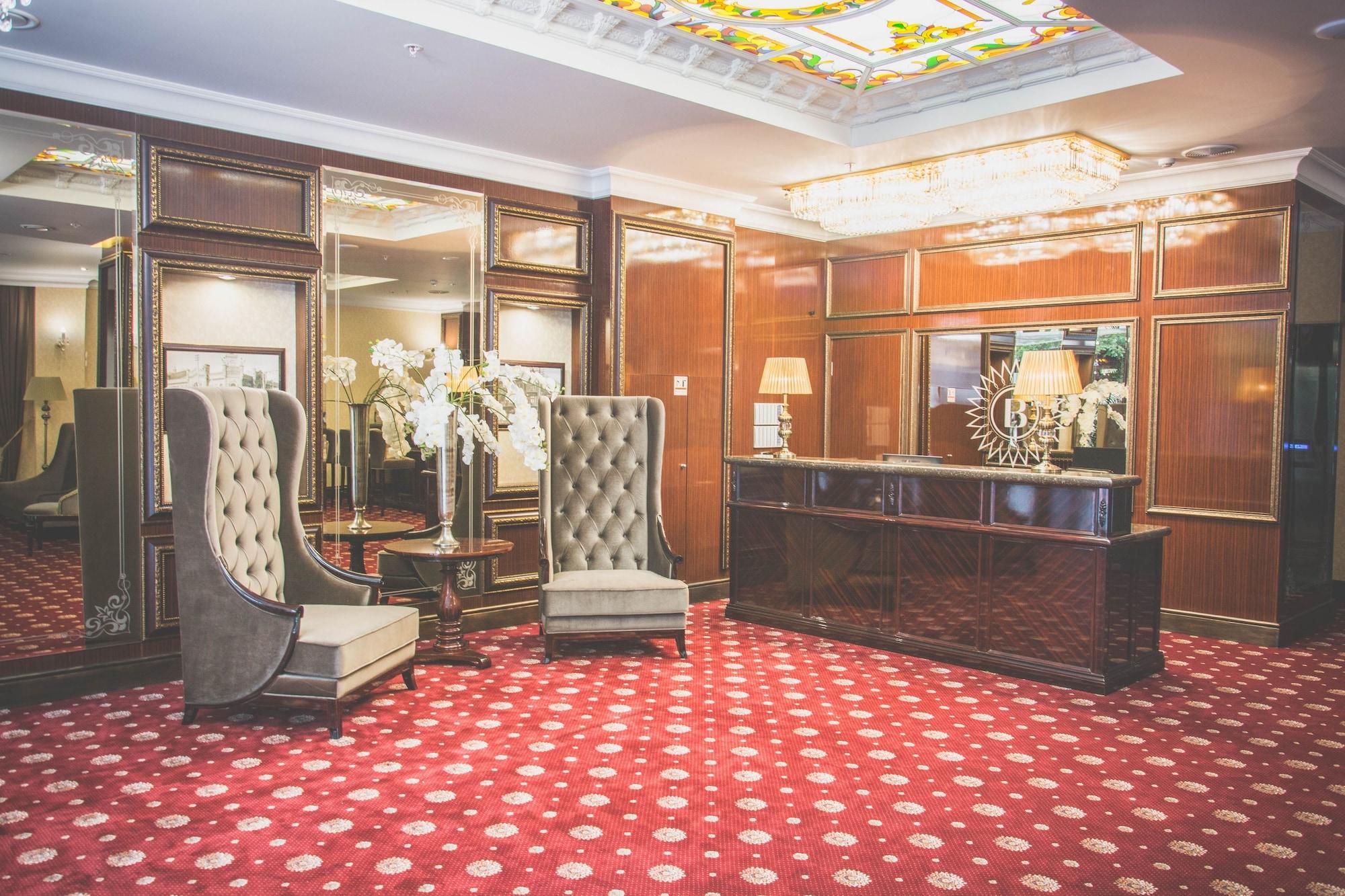 Vista Lobby Bristol Central Park Hotel