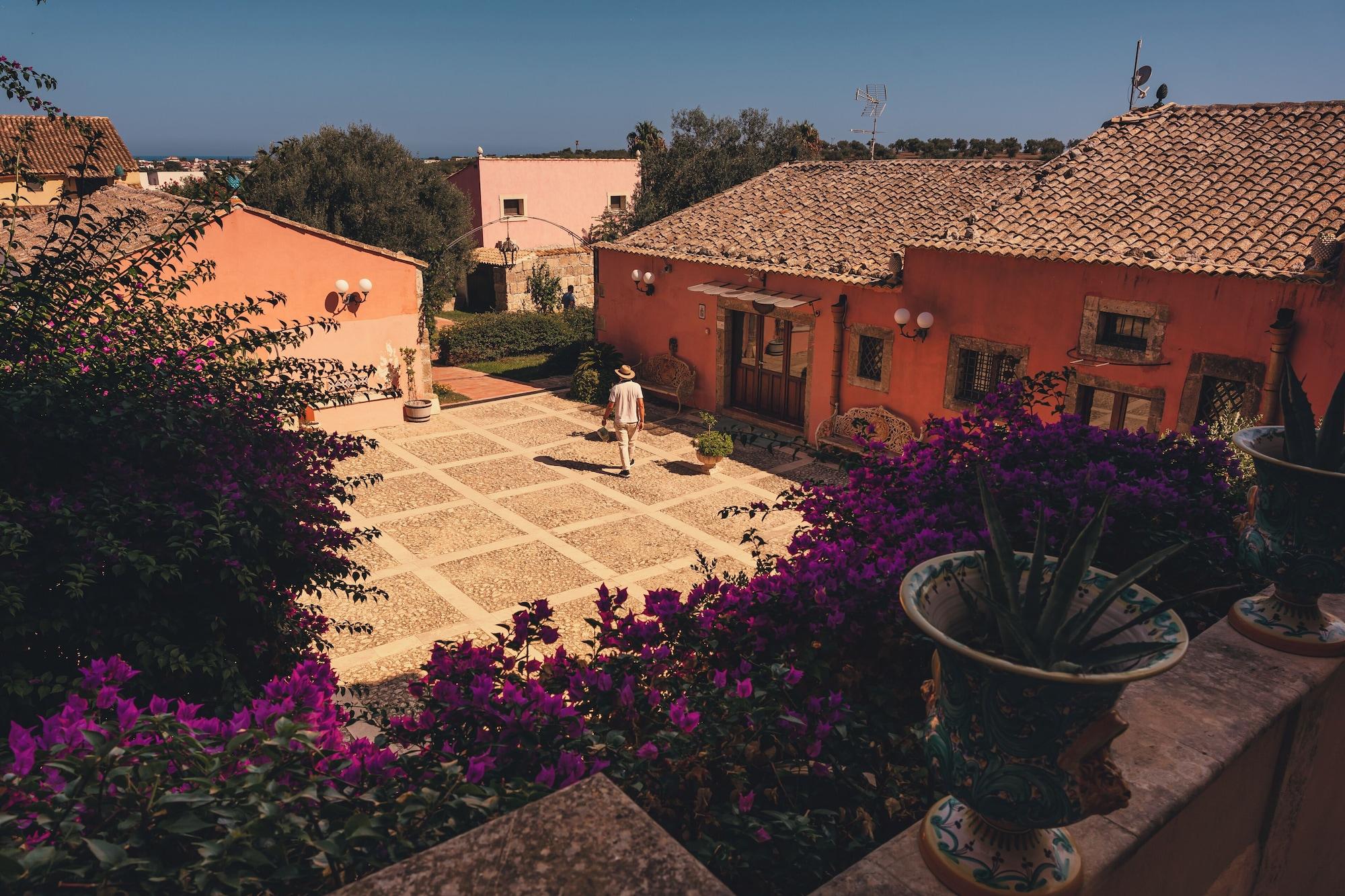 Varios Hotel Villa Giulia