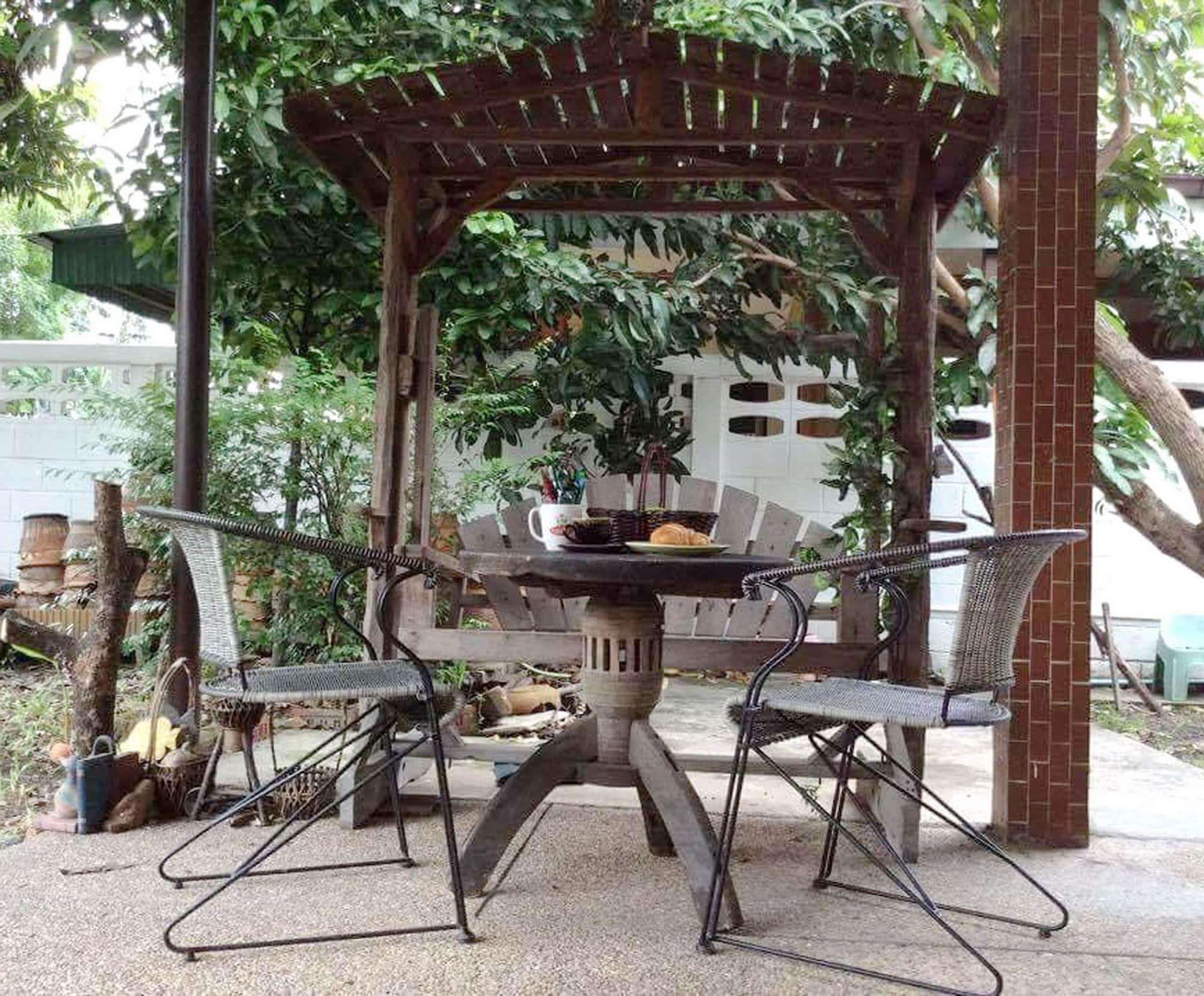 Vista Exterior Naturbliss Resort Village