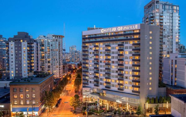 Best Western Premier Chateau Granville Hotel & Suites & Conf. Centre
