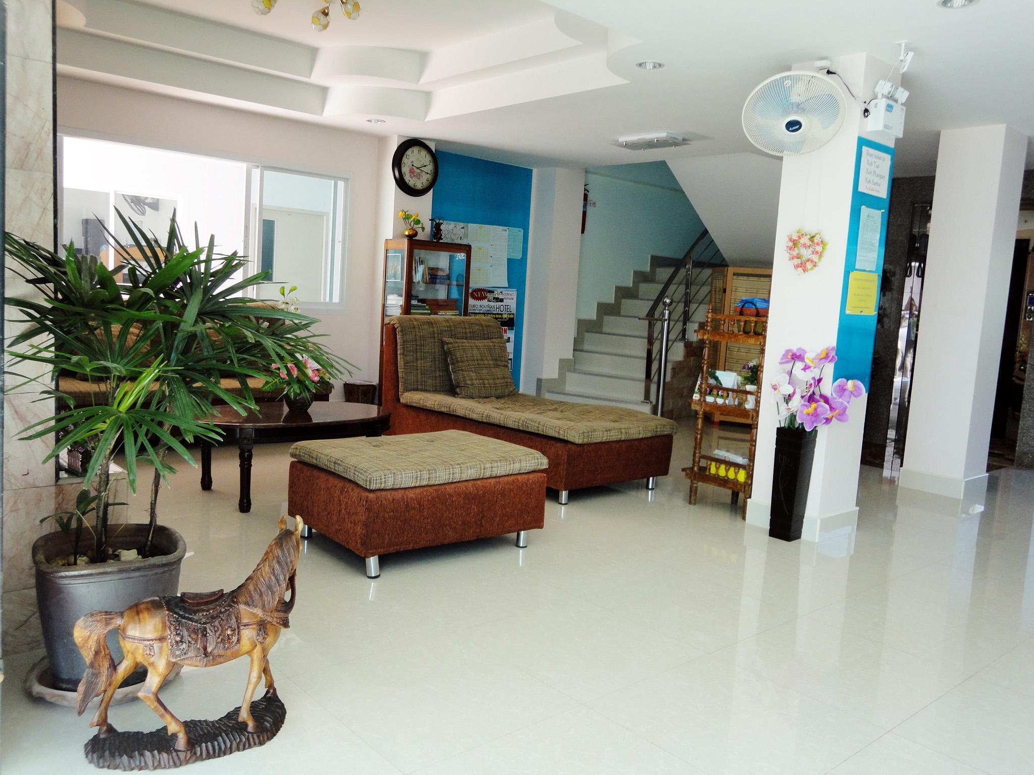 Vista Lobby Euro Boutique Hotel