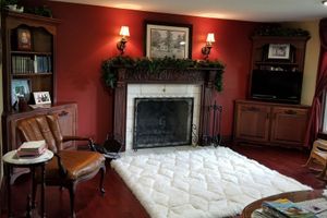 Alquiler Vacacional - The Amish Trail in Cattaraugus County: Fireplace, Jacuzzi tub, Gazebo and more
