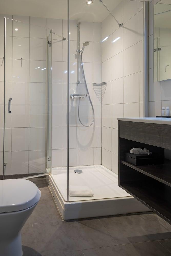 Baño Boutique Hotel Corona