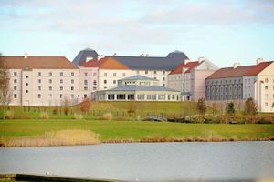 Paquete - B&B HOTEL près de Disneyland Paris