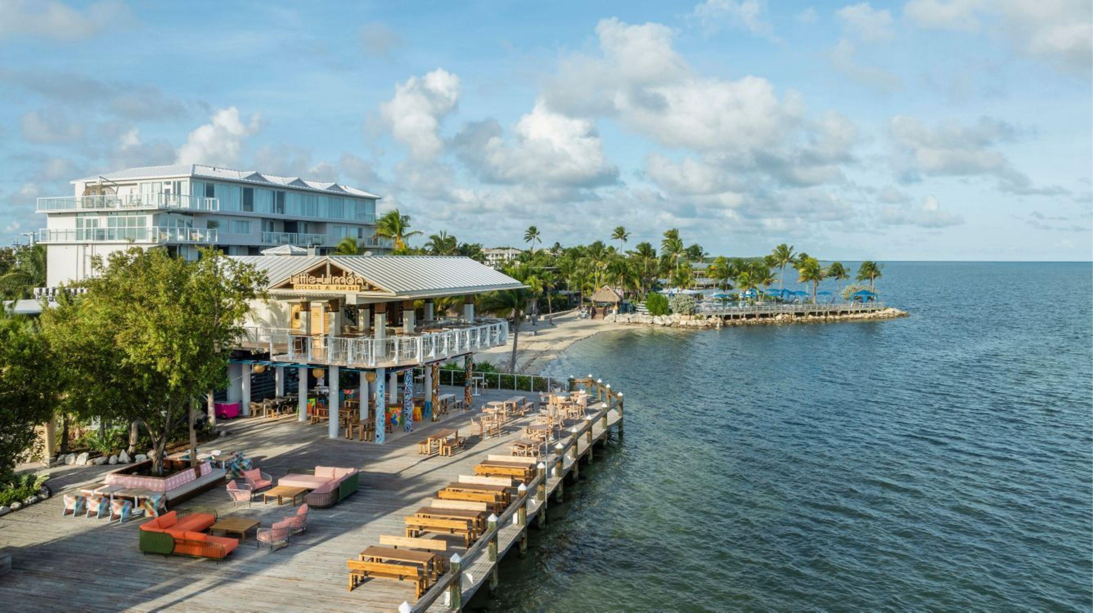 Vista Exterior Three Waters Resort And Marina, Islamorada, A Trib