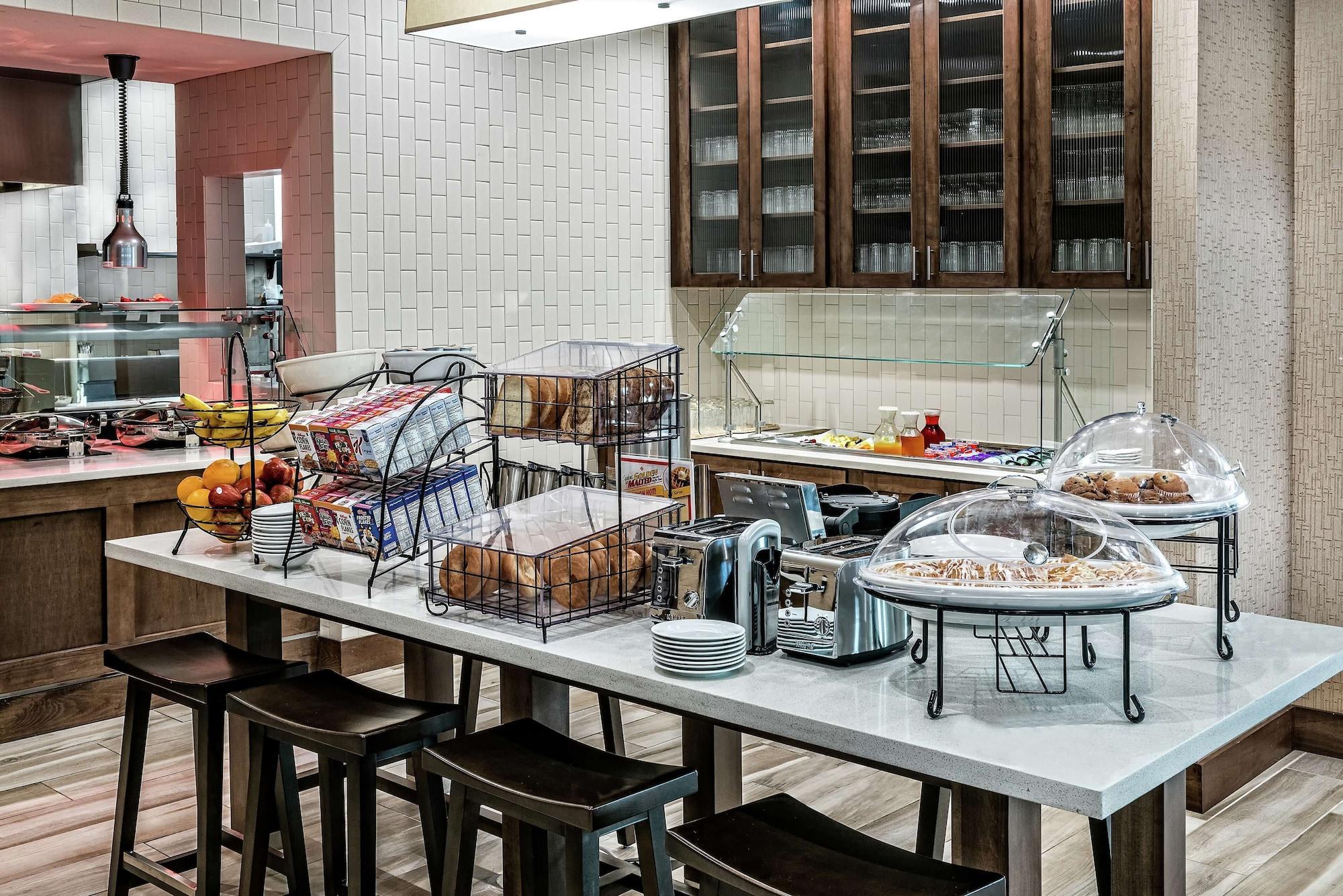 Restaurant Hilton Garden Inn San Marcos