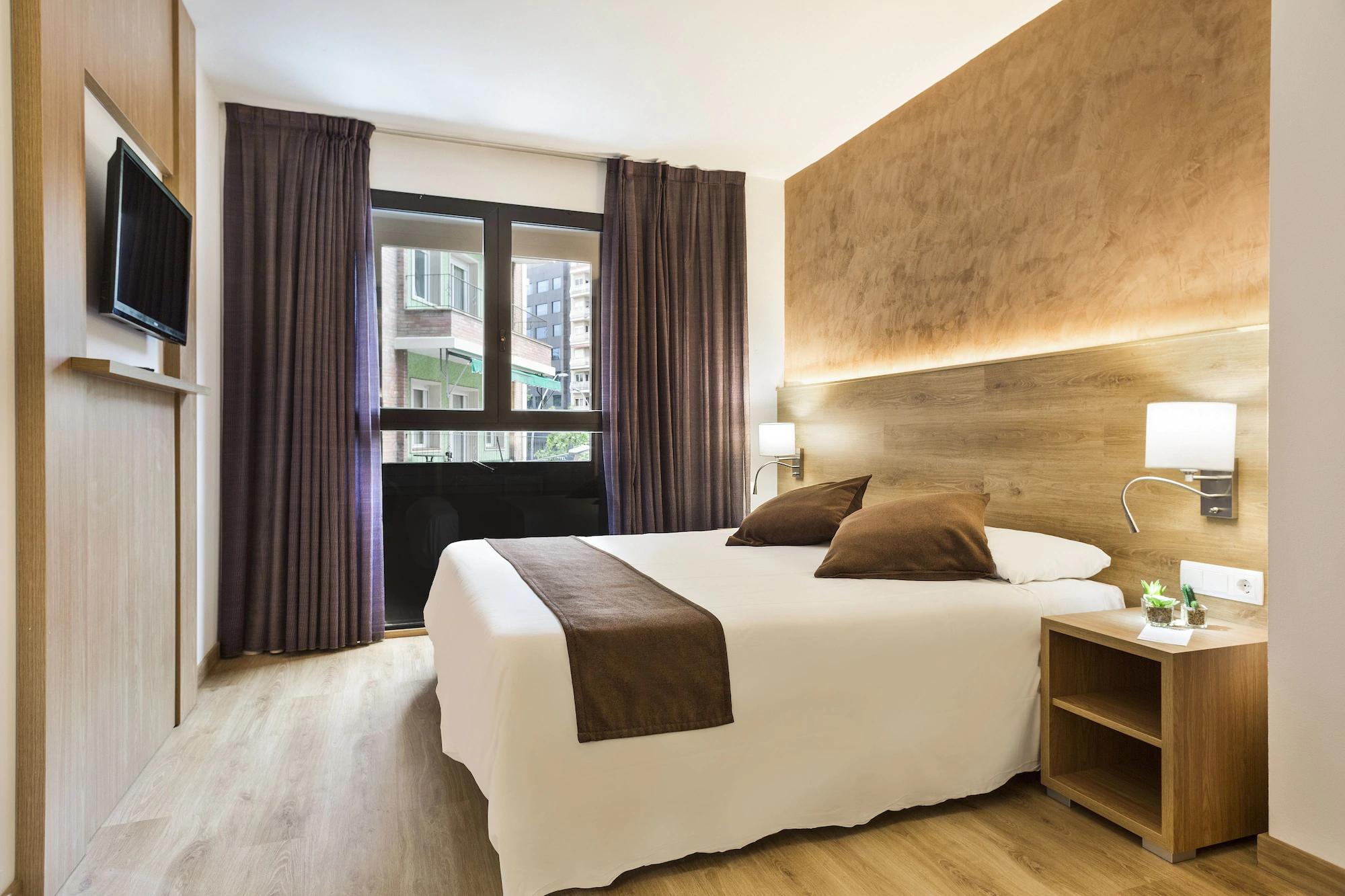 Varios Hotel Acta Azul