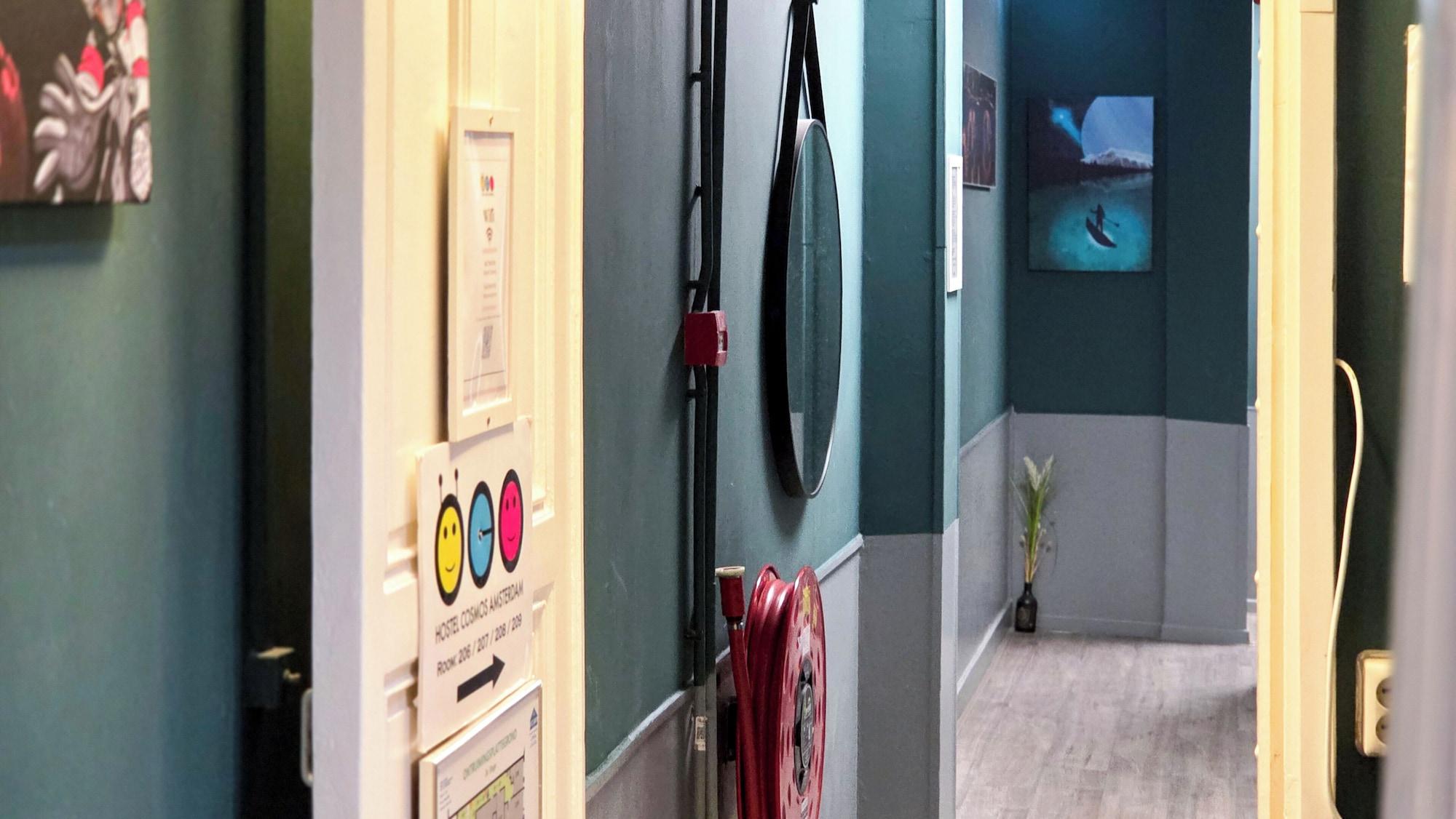 Varios Hostel Cosmos Amsterdam