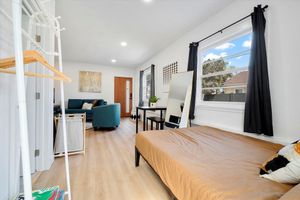 Alquiler Vacacional - Spacious Studio only 7 miles away from Disney!