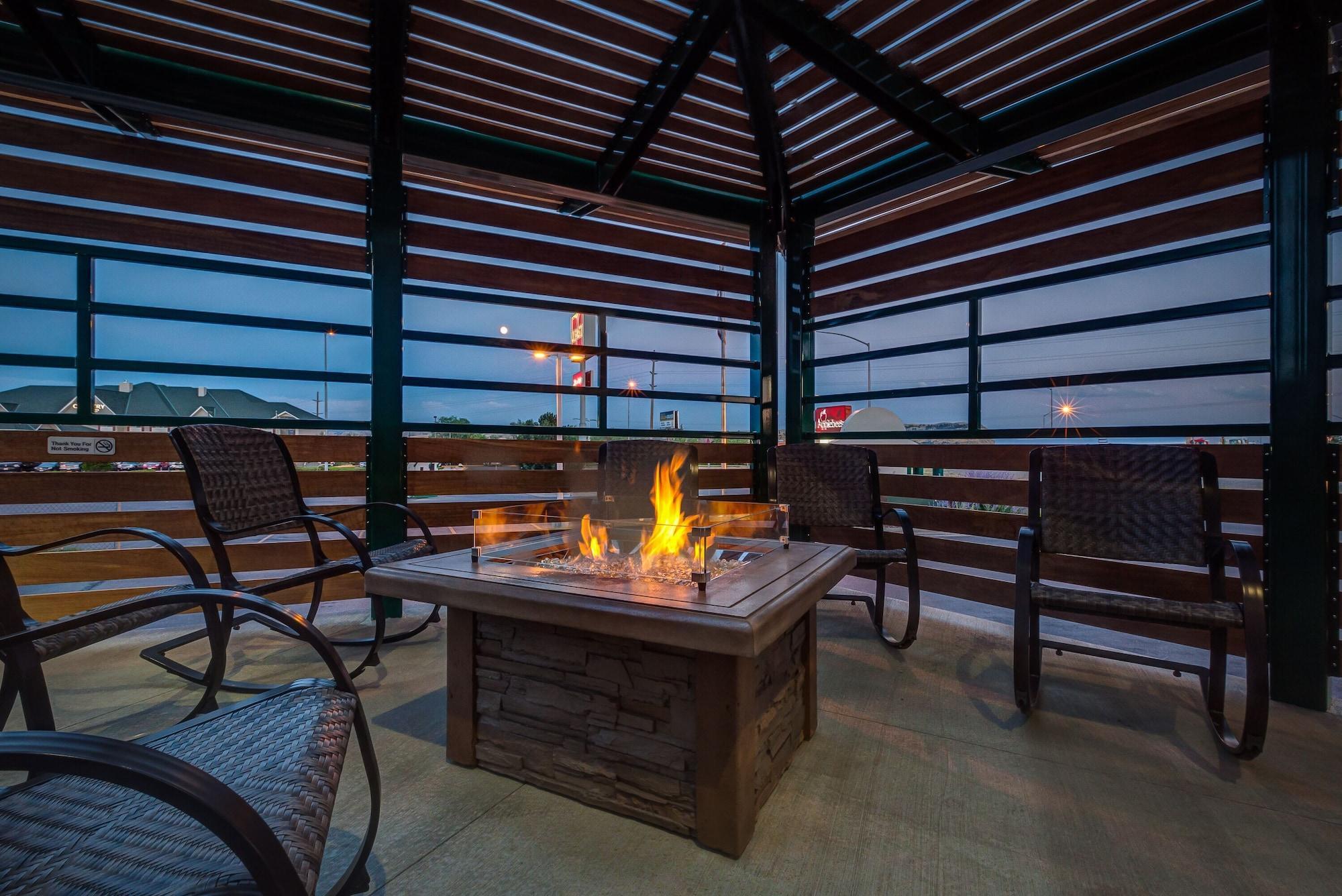 Varios Boothill Inn And Suites