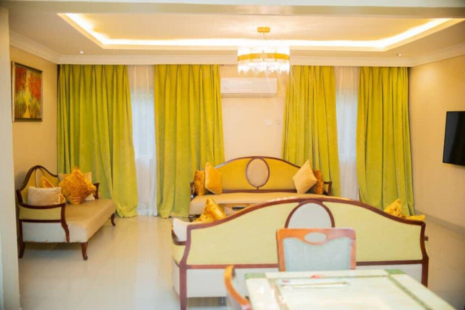 Comodidades del Alojamiento CheckInn hotel Ibadan