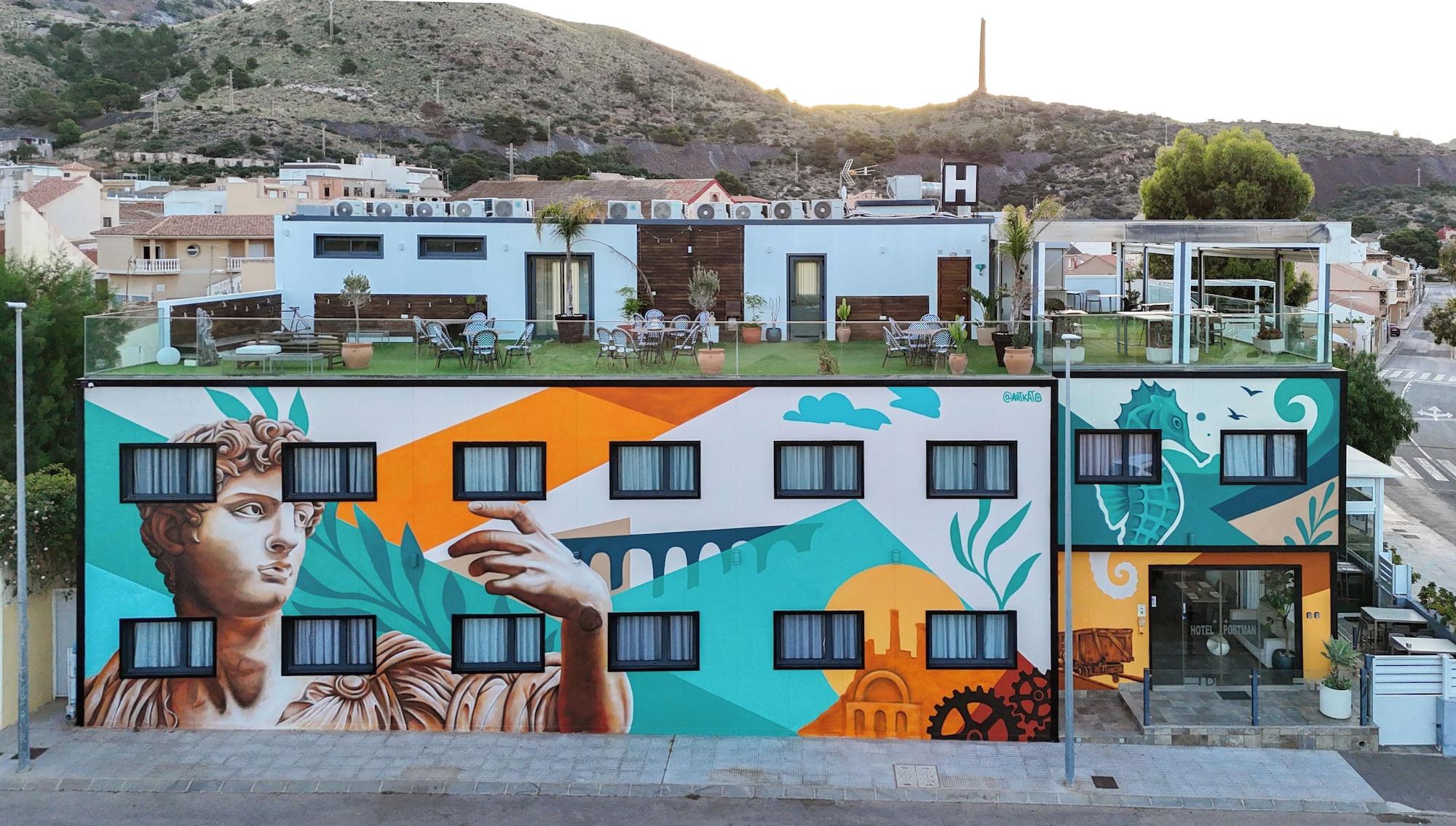 Varios Hotel Portmán