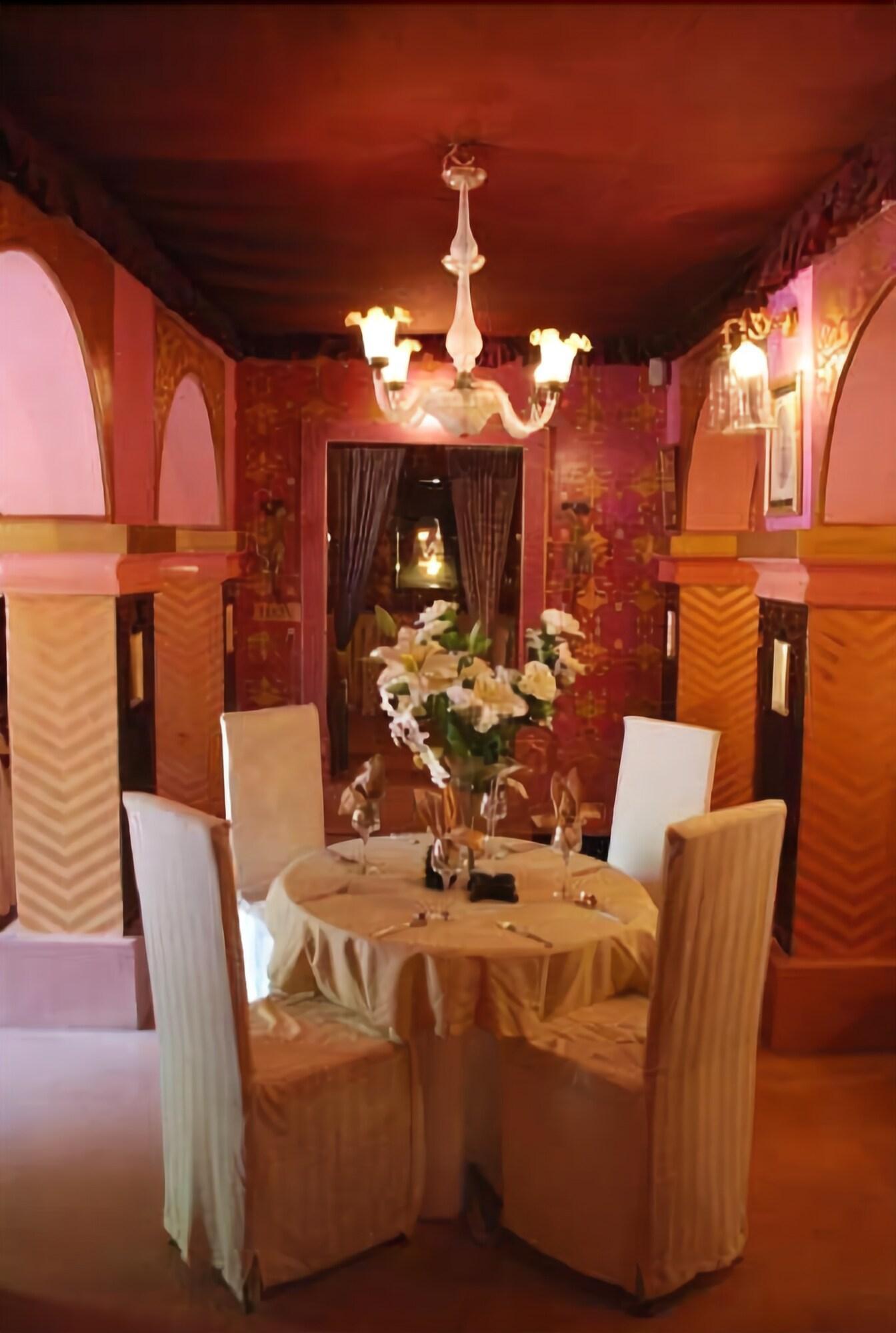 Restaurant Hotel Bhairon Vilas