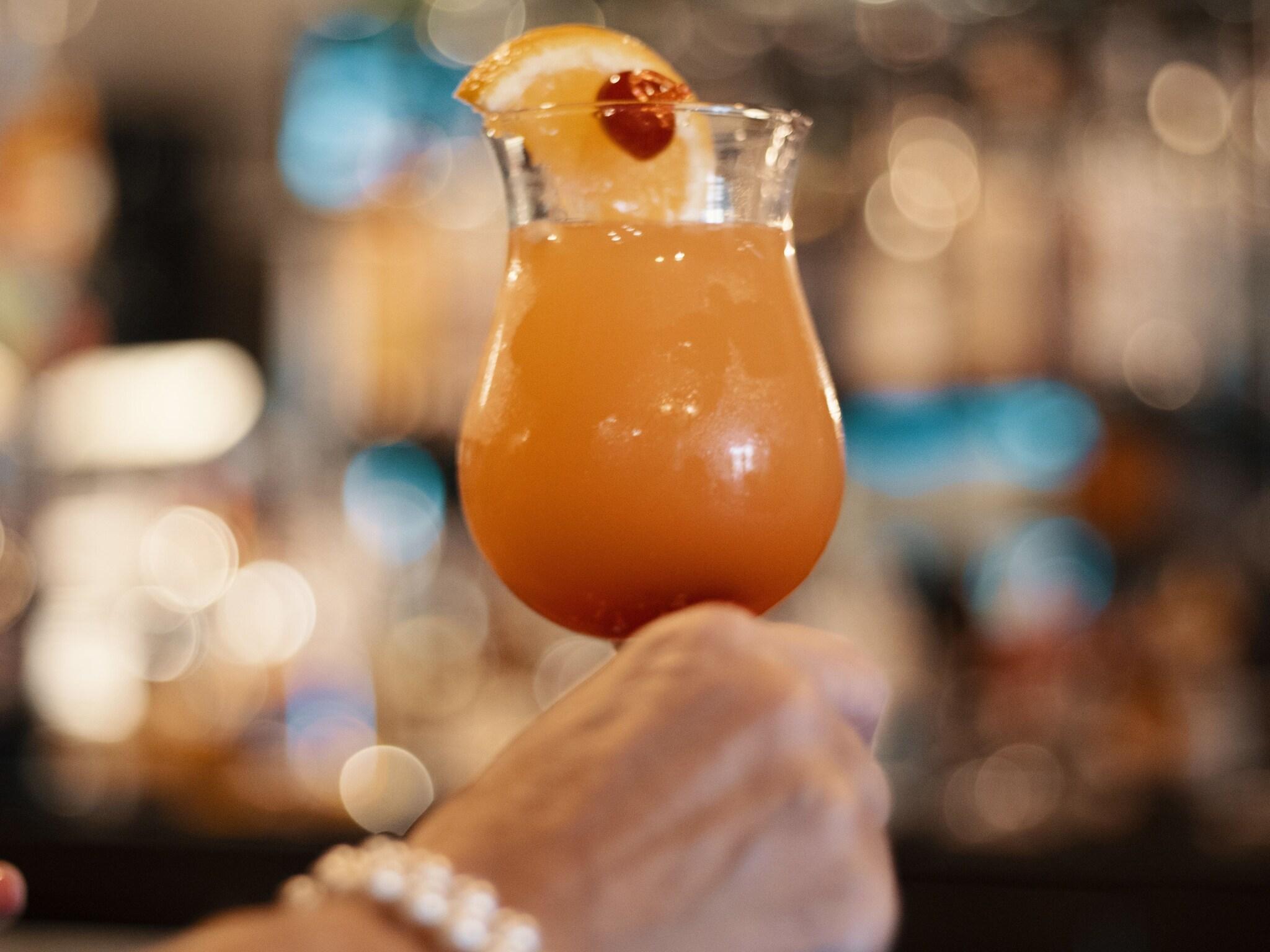 Bar/Salón Hôtel le Voyageur